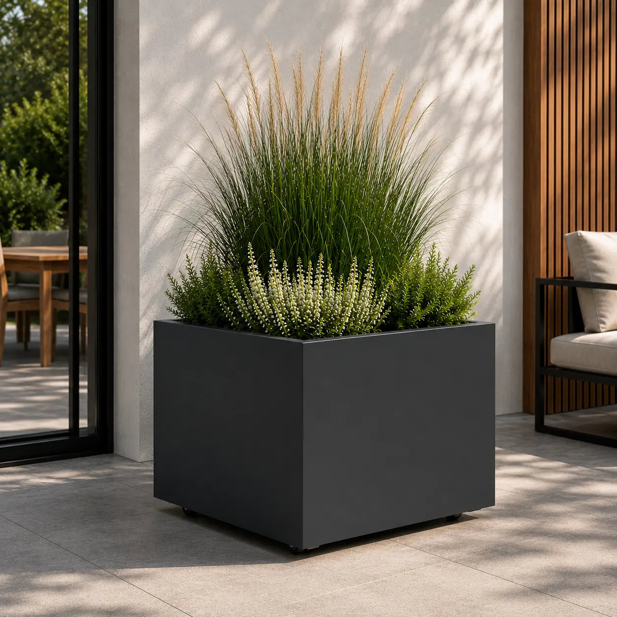 stalen plantenbak op wielen 100x100x60